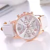 Novo Relógio de Pulso Quartz Geneva Casual à Prova d'Água de Alta Qualidade, Moda Simples, Feminino, Escala Romana, Pulseira de Couro, Comércio Exterior