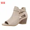 Liu Fu 2026 En Stock Nuevas Sandalias de Tacón Grueso con Remaches y Bordado Europeo y Americano Sandalias de Tacón Alto con Hebilla para Mujer de Comercio Exterior