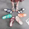 Chinelos Externos Molháveis para Mulheres 2024 Novos Sandálias de Verão Sola Macia Sapatos de Maternidade Estilo Coreano de Praia Sandálias de Praia para Mulheres