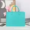 Bolsas de fieltro hechas a medida, bolsas de compras con impresión de logo, diseños de color block de alta gama, artículos promocionales corporativos y bolsas de regalo