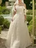 Vestido de novia ligero con un toque nicho de alta gama, diseño de hombros descubiertos, encaje bordado tridimensional, vestido estilo coreano para fotografía de viaje al aire libre, venta al por mayor transfronteriza