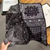 Pañuelo Cuadrado de Falso Seda con Estampado Paisley Retro 70cm Pañuelo de Seda Satinada con Estampado de Cebra Estampado de Castillo Accesorio para Traje Camisa Pañuelo