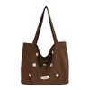 Bolso floral simple y artístico versión coreana 2026, bolso cruzado plisado fresco y delicado estilo bosque, bolso de hombro casual y relajado para ir al trabajo