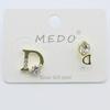 Pendientes Pequeños de Temperamento con Aguja de Plata S925 para Mujer Pendientes Dulces de Personalidad Pendientes de Moda Casual Pendientes Asimétricos con Letra D