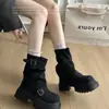 Botas Western Cowboy Retrô para Mulheres 2026, Botas com Salto Empilhado e Dobras, Bico Redondo, Salto Bloco, Fivela de Cinto, Botas de Montaria de Cano Médio