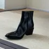 Versão em couro~Botas curtas quadradas estilo britânico, salto grosso preto, botas Martin emagrecedoras, botas de salto alto finas com zíper lateral versáteis