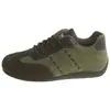 Zapatillas de entrenamiento alemanas retro con estampado de leopardo para mujer que aumentan la altura, nuevo lanzamiento otoño 2026, ligeras, suela blanda, punta redonda, zapatillas casuales al por mayor
