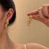 Exquisitos Pendientes de Flor de Círculo Grande Dorados Lujo Accesible Pendientes de Nicho de Gama Alta Pendientes Exagerados Elegantes para Mujer