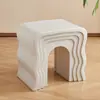 Mesa Auxiliar Creativa tipo Crema para Sofá para Uso Doméstico, Taburete para Cambiarse los Zapatos para Sala de Estar, Mesa de Centro Ondulada Simple Moderna, Mesita de Noche para el Hogar