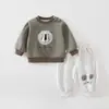 Conjunto para Bebé y Niño Pequeño Estilo Nuevo Primavera y Otoño Ropa para Bebé Niños y Niñas con Estilo Casual Versátil Sudadera Conjunto de Dos Piezas Otoño