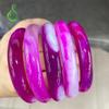 Suministro en Vivo del Fabricante Pulsera Auténtica de Calcedonia Púrpura Uva Brasileña Ágata de Seda Envuelto en Mica Púrpura Cómoda Venta al por Mayor