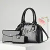 Bolsa Concha Popular Bolsa de Mão Moda Bolsa Simples Feminina Tendência Atmosfera Comércio Exterior Grande Capacidade Transversal Ombro Único Explosiva