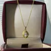 Nuevo Collar Vintage de Zirconia Huevo de Paloma Cepillado para Mujer Colgante con Sensación de Alta Gama de la Corte Francesa Retro En Stock Envío Inmediato