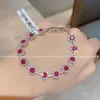 Diseño de Nicho, Elegante y Exquisito Cristal Brillante Temperamento, Pulsera de Nicho Exquisita de Lujo Ligero, Joyería de Mano de Moda Personalizada para Mujer