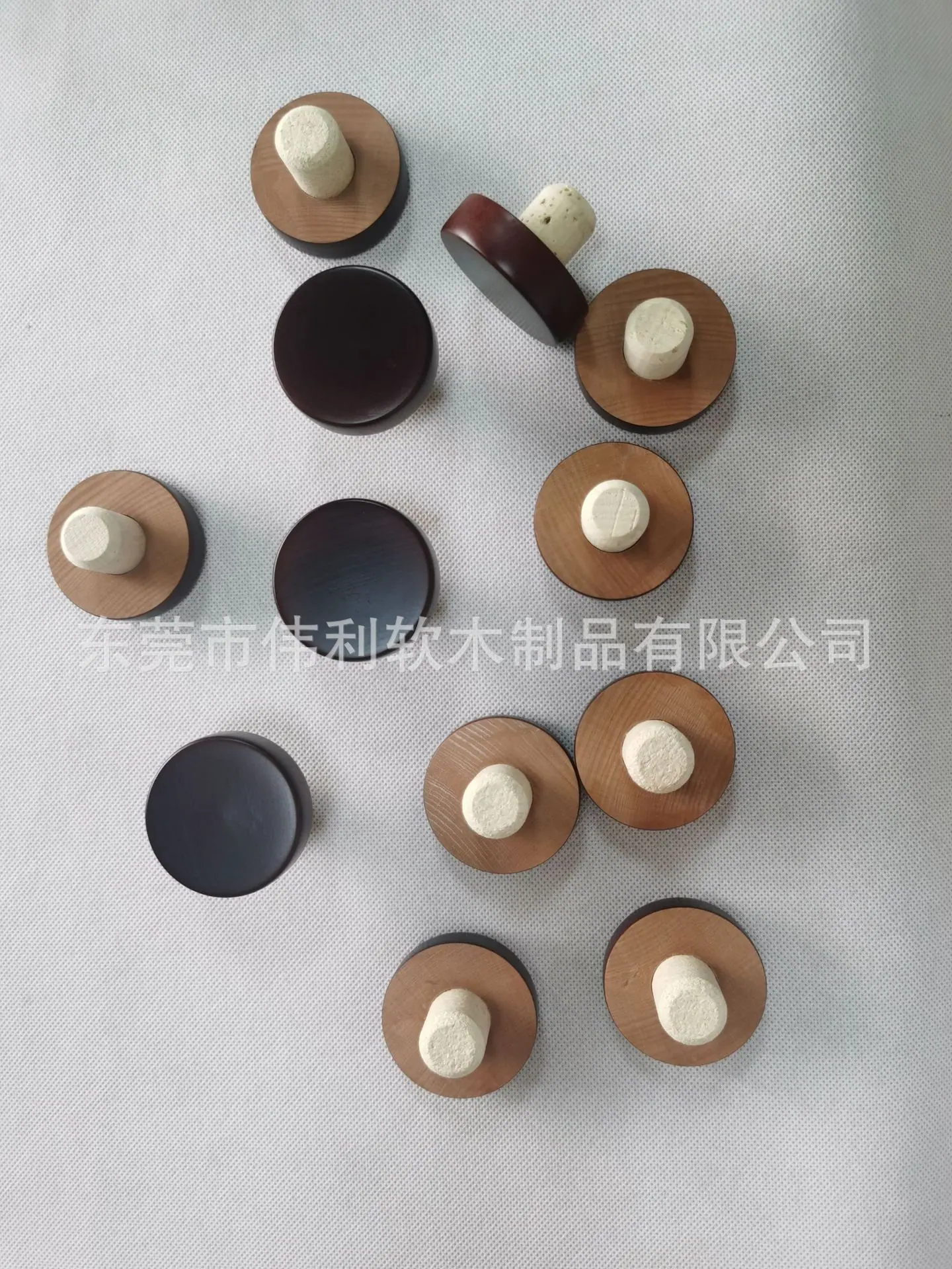 榉木盖加天然软木塞