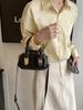 Bolso de mujer 2024 nueva moda textura nicho primavera y verano versátil hombro mensajero bolso pequeño rojo portátil de mujer