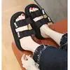 Pantuflas de Verano para Mujer, Nuevo Estilo Popular para Usar al Aire Libre, Adecuadas para Faldas, Suela Gruesa, Ligeras, Cómodas, Modernas, de Alta Gama, Sandalias Impresionantemente Hermosas