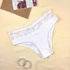 Al por mayor transfronterizo tangas europeas y americanas para mujer comercio exterior sexy banda de encaje entrepierna de algodón ropa interior de algodón acanalado cómoda para mujer