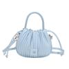 Moda de comércio exterior nicho textura bolsa tiracolo mensageiro portátil pequena feminina 2024 Nova bolsa de balde plissada com cordão