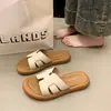 Sandalias planas de una tira no cansadas pantuflas mujer verano exterior usar falda de moda playa nuevo estilo con pie 2026 mujeres embarazadas