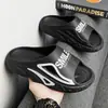 Pantuflas de verano para hombre para exteriores, con una suela cómoda y acolchada, diseño antideslizante, suelas gruesas, adecuadas para paseos por la playa, conducir y actividades al aire libre.