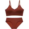 Comércio Exterior Conjunto de Calcinhas Íntimas Sem Costura Sem Aro Push-Up Respirável Yoga Profundo U Sexy Lindo Costas Conjunto de Sutiã