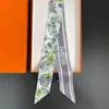 Pañuelo de Seda Twill de Hangzhou Pequeño Largo Nueva Letra Moda Combinable Banda para el Cabello Pañuelo Estilo Occidental Decorativo Combinación Camisa