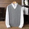 Colete Tricotado Masculino Gola V Outono e Inverno Estilo Old Money de Negócios Suéter Casual de Cor Sólida com Trança de Lã Colete Estilo Britânico