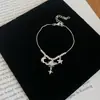 Conjunto de Colar e Pulseira com Pingente de Lua e Estrela de Zircônia Design de Nicho Corrente para Clavícula Acessório Exquisito Versátil
