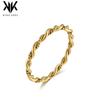 Moda Transfronteriza Personalizado Alambre Retorcido Redondo Doble Hilo Tejido Anillo de Acero de Titanio Accesorios Elegantes para Mujer Sin Color