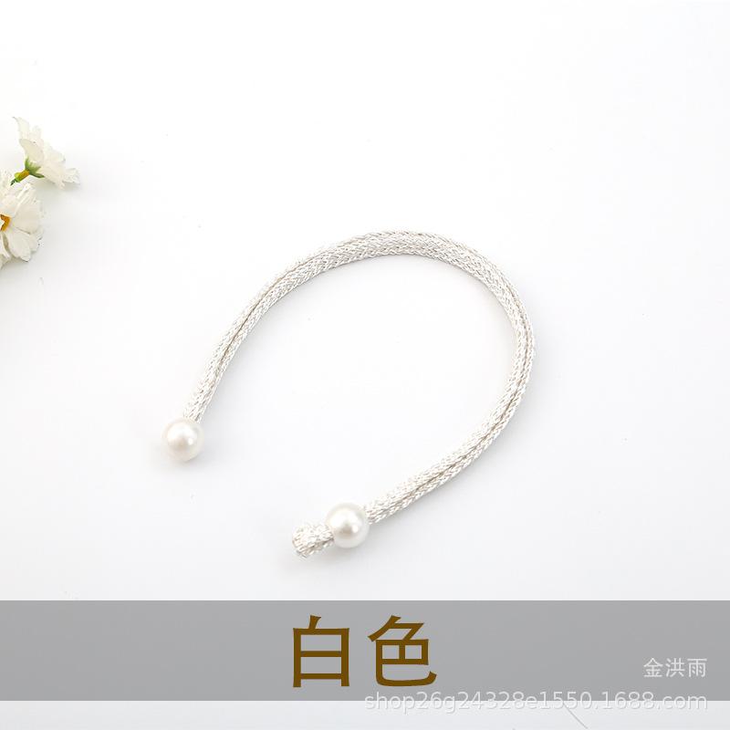 白色.jpg