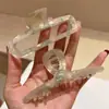 Pinza para el pelo de acetato brillante iridiscente, estilo japonés y coreano, fresca y dulce, ligera, pinza de garra perezosa, 2025 Primavera, Hecho en Yiwu