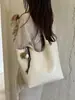 2026 Nueva Bolsa de Tote Tejida de Gran Capacidad para Mujer, Bolso de Hombro de Alta Gama para el Trabajo Diario y los Viajes Diarios, Bolso de Axila
