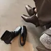 Botines de Piel de Vaca de Primera Capa Plisados y Color Piel para Mujer, Botines Cortos de Otoño, Estilo Nuevo, Piel Genuina, Punta Cuadrada, Tacón de Aguja, Tacón Medio, Botines Cortos para Mujer con Cremallera Trasera