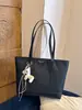 Yuezi 2026 Verano Nuevo Vintage Gama Alta Sencillo para Viajar de Negocios Gran Capacidad Versátil Bolso de Mano Bolso Tote para Mujeres