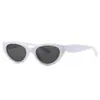 Óculos de Sol Cat-Eye Margiela para Mulheres, Estilo Retrô Europeu e Americano, Óculos de Sol Anti-UV, Óculos de Sol de Armação Pequena de Celebridade da Internet