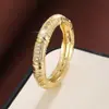 Venta Caliente Transfronteriza Estilo Retro Anillo Eterno Círculo Completo Oro y Plata Dos Tonos Incrustado con Circonita Ventas Directas de Fábrica