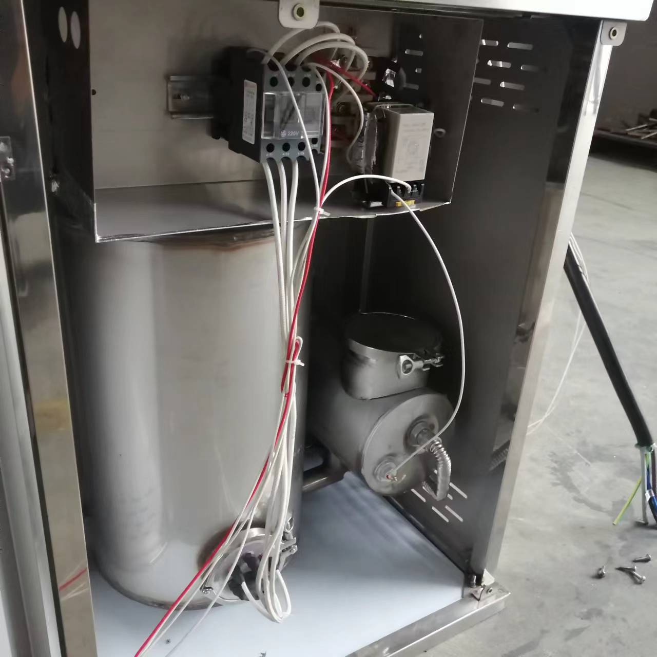 6199b99ad60b742dec2d5d95085476