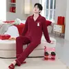 Pijama de Pareja para Boda Hombre Primavera y Otoño Imitación Algodón Manga Larga Cárdigan Rojo Vino Año del Zodiaco Nuevo Matrimonio Conjunto de Ropa para el Hogar