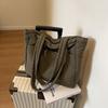Bolsa de plumas rombo outono e inverno nova grande capacidade Bolsa tote de alto padrão espaço para classe feminina bolsa de ombro de algodão bolsa para computador