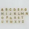 Brincos de tarraxa criativos de alta moda com 26 letras do alfabeto inglês, micro cravejados com zircônia, luxo leve requintado, brincos Joker únicos, atacado