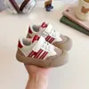 Sapatos de Plataforma Infantil Novo Estilo Primavera Sapatos Casuais para Criança 2025 Antiderrapantes Sapatos Sociais para Meninas Sapatos de Velcro Infantil para Meninos Tendência