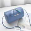 Ventas Directas de Fábrica Bolso de Mujer Bolso para Teléfono Móvil Patrón Lichi Tipo Almohada Bolso de Hombro Primavera y Verano 2023 Estilo K Nuevo Producto Bolso Pequeño para Monedas