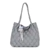 Nueva Colección Otoño/Invierno 2026: Bolso de Hombro Bordado de Cuadros de Gran Capacidad para Mujer, Bolso Tote Versátil para el Trabajo con Outfits de Algodón