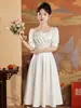 Vestido de Registro Estilo Blanco Suave, Nueva Toga de Alta Gama para Graduación y Examen de Arte, Vestido Largo Adecuado para el Uso Diario
