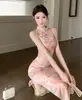 Vestido cheongsam aprimorado transfronteiriço estilo chinês, sem mangas, ombro a ombro, gola halter, feminino, acinturado de verão, longo com fenda