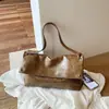 Bolso de mano retro de gran capacidad, nuevo estilo 2026, bolso de hombro versátil para mujer para el trabajo, bolso casual de moda, bolso hobo de moda