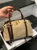 Bolso de mano de ante de nicho coreano para mujer, nuevo bolso de hombro para el día a día 2026, bolso versátil y elegante para el antebrazo