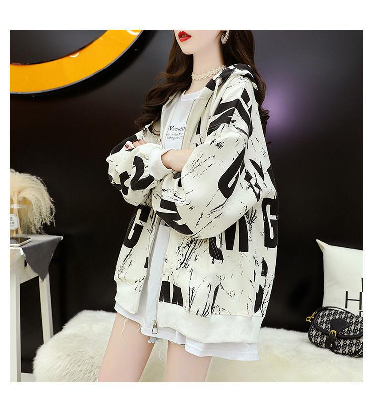 17_963a418e-40b4-44ab-810c-a96