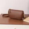 Bolsa Transversal Feminina 2026 Nova Outono/Inverno Grande Capacidade Versátil Estilo de Luxo Feminina Mais Vendida Ombro Único Bolsa Quadrada Pequena